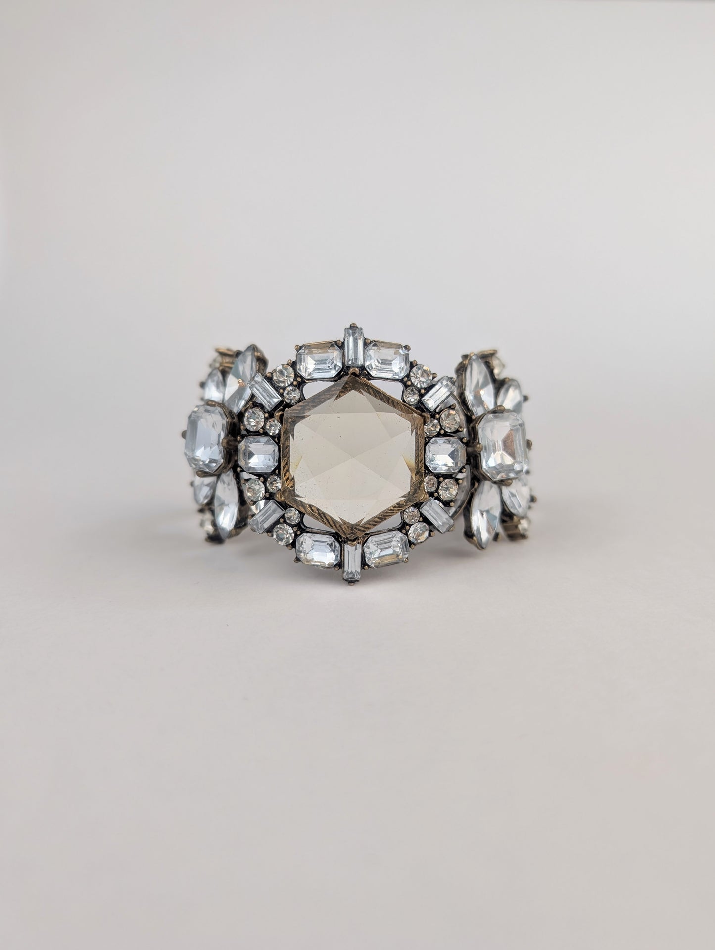 Elegant Champagne Rhinestone Flower Bracelet