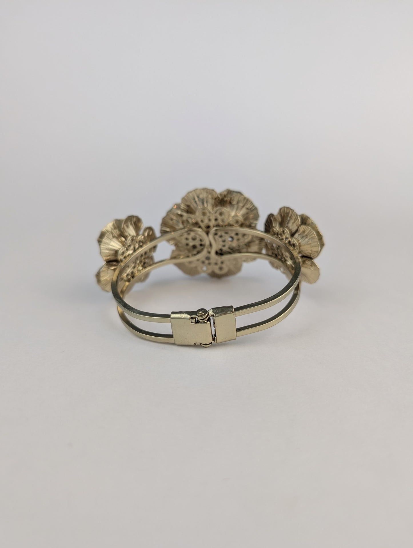 Sundrop Flower Bracelet