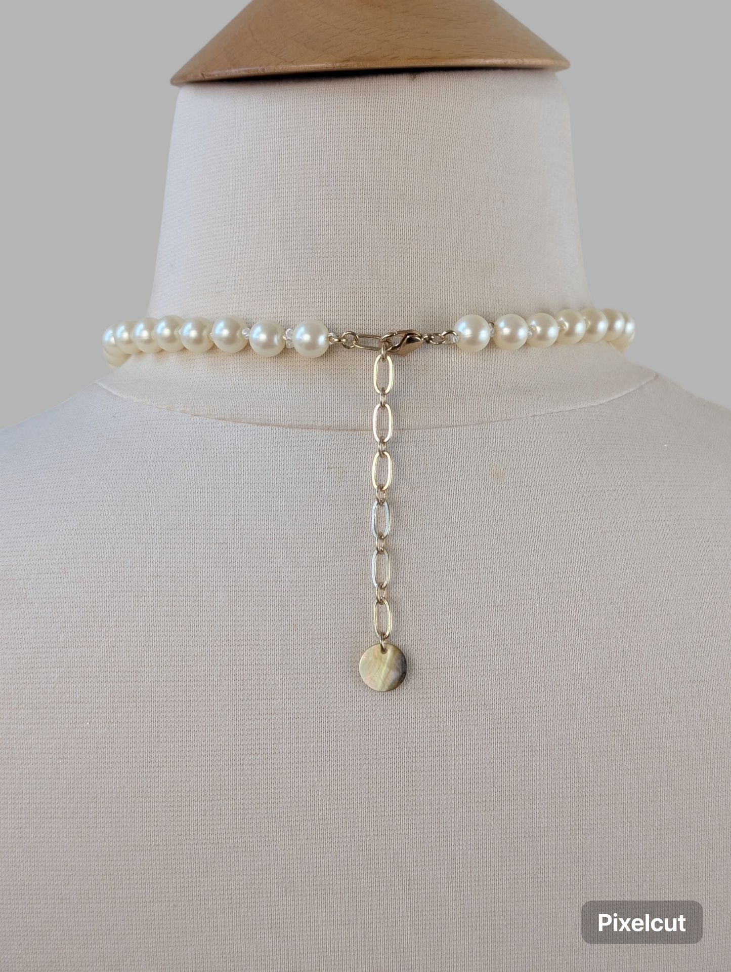 Daisy Pearl Necklace