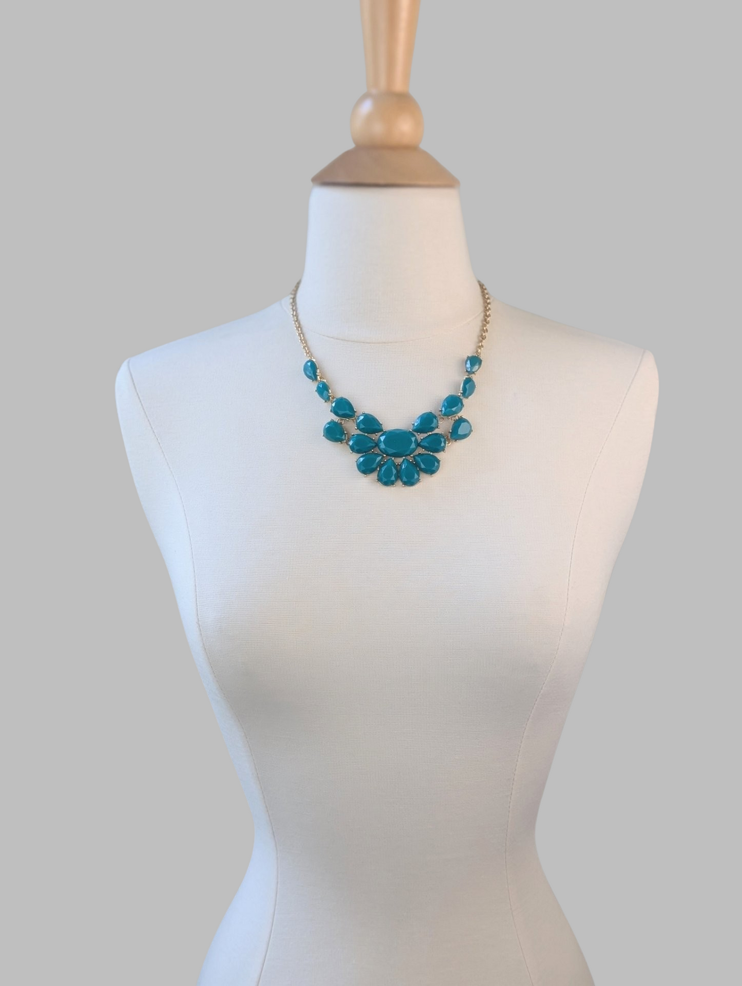 Daisy Necklace Turquoise