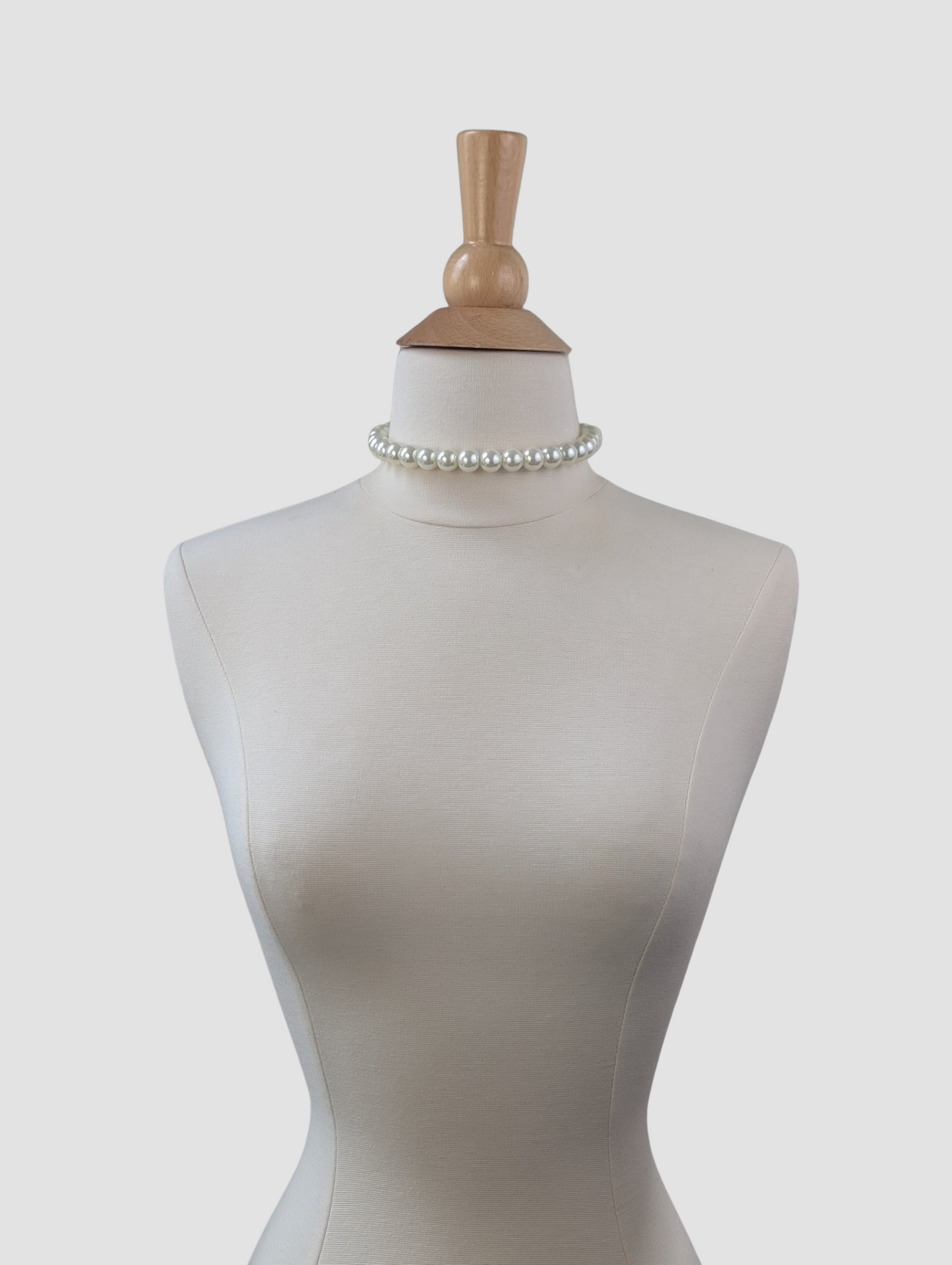 Pearl Choker Single Strand 12mm