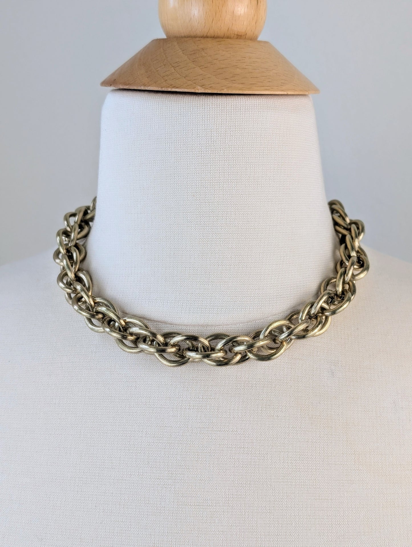 Chain Choker