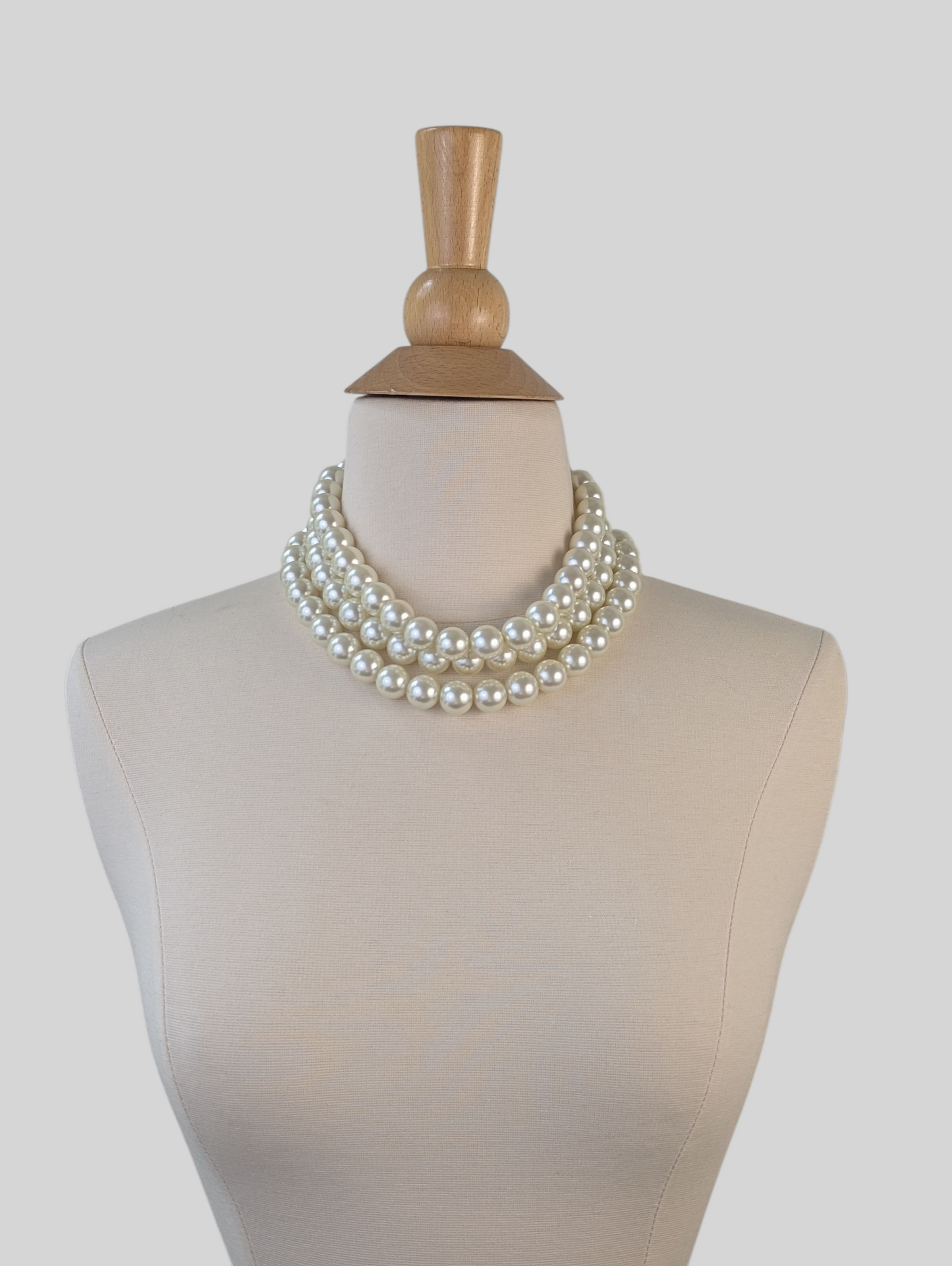 Chunky Overlay Pearl Choker