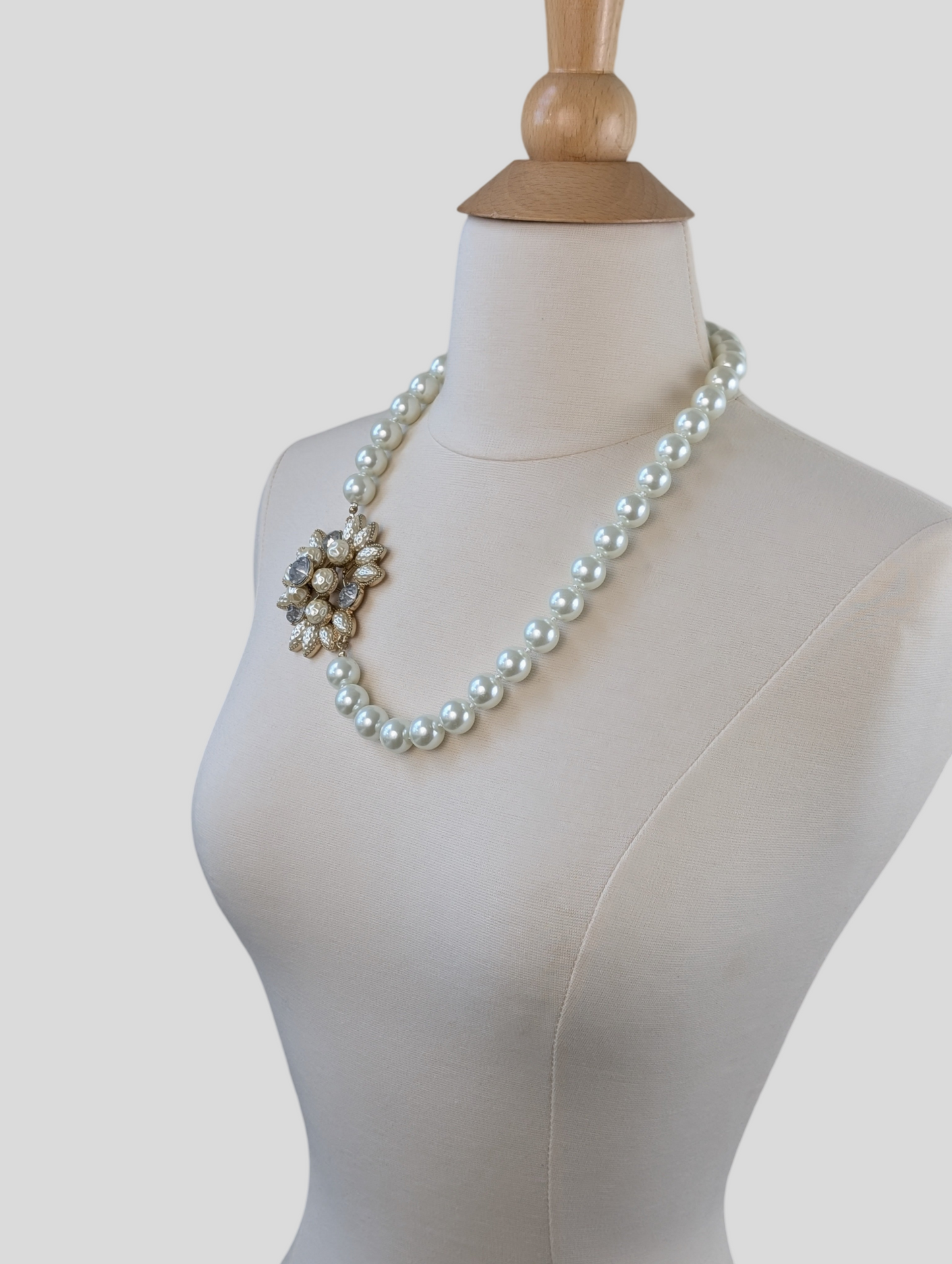 Pearl Flower Necklace